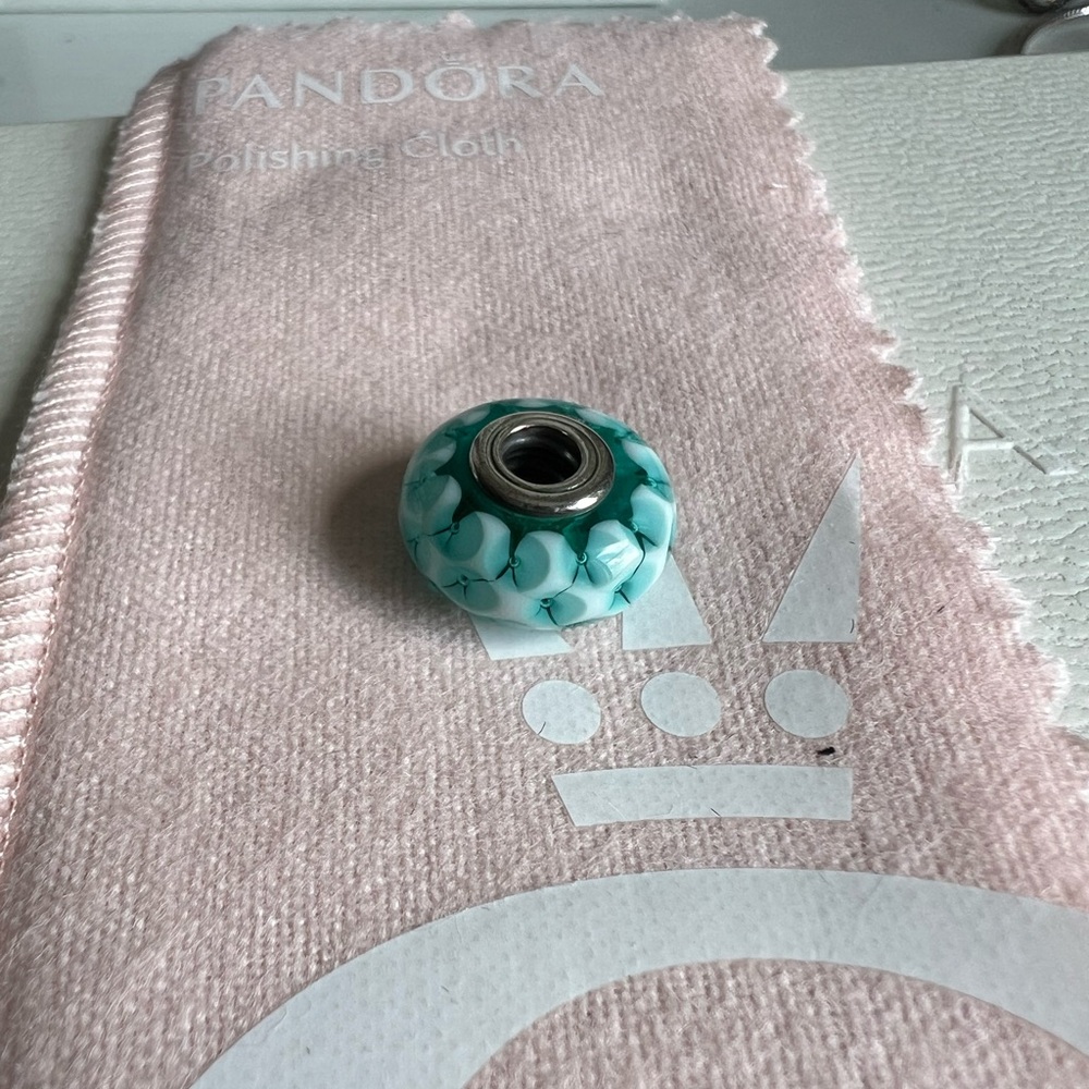 Pandora Glass charm